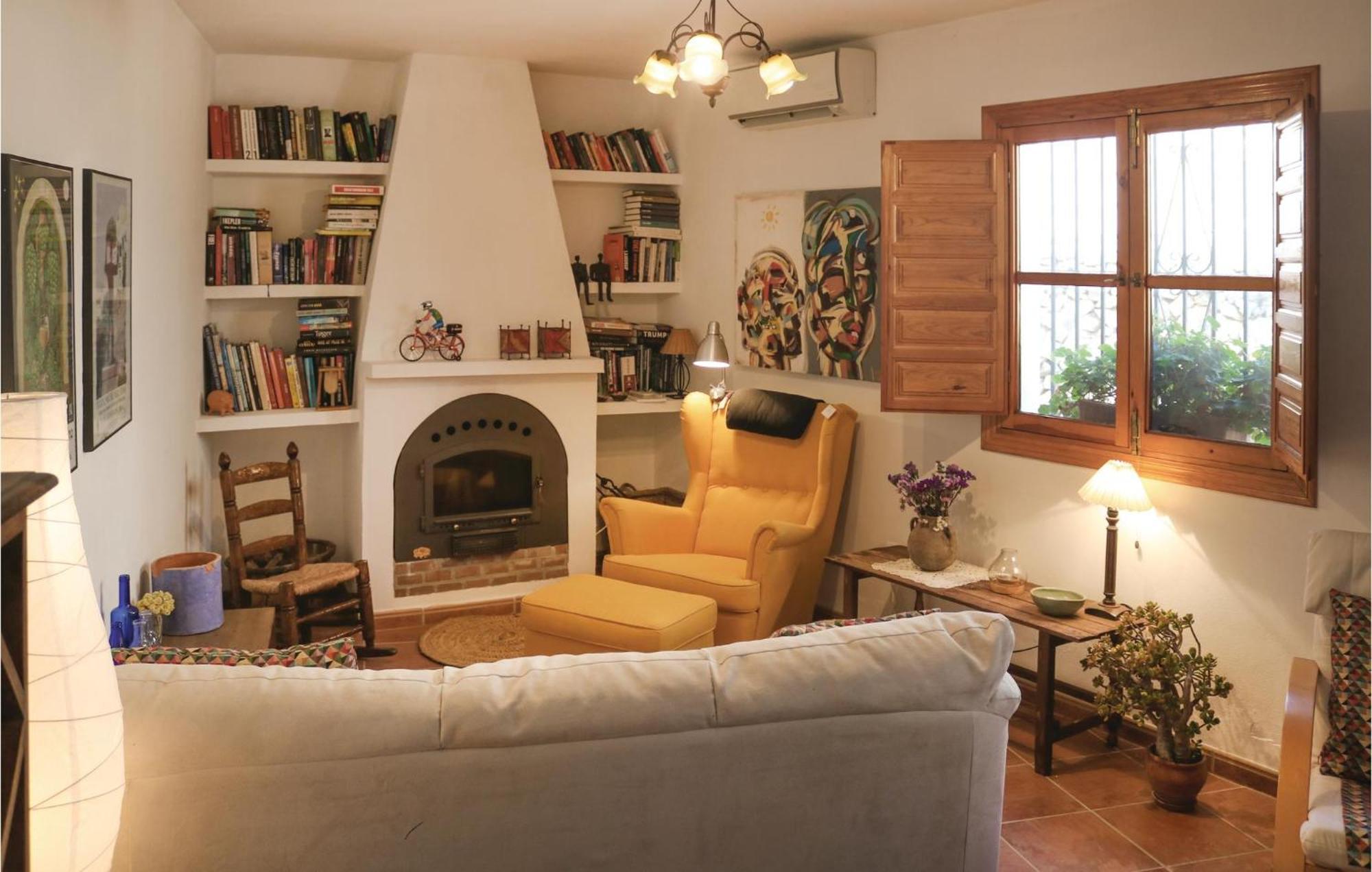 Nice Home In Canillas De Albaida With Wifi Ngoại thất bức ảnh